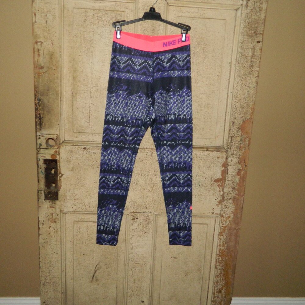 Nike Pro Hyperwarm Training Tights Leggings Size S (SS-29)
